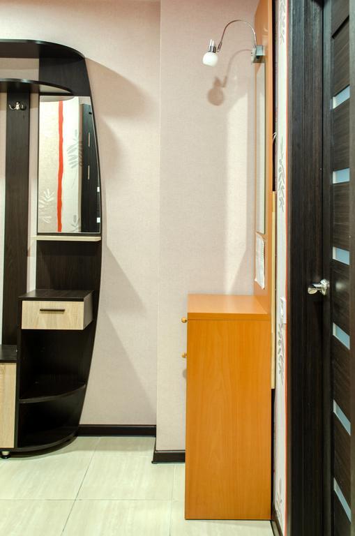 Nauky Avenue Apartment Kharkiv Bagian luar foto